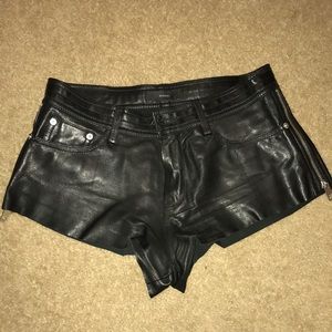 DIESEL Side zip Lamb skin leather raw hem shorts